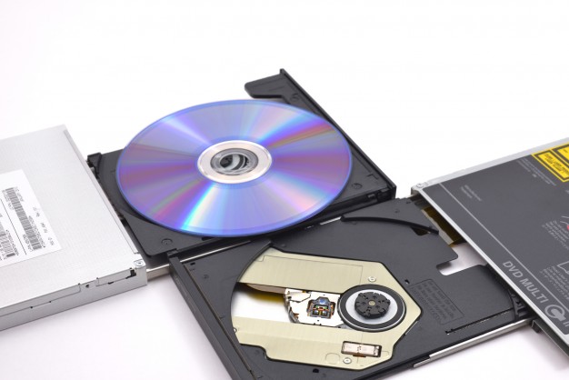 اطلاعاتی درباره درایو نوری DVD Writer